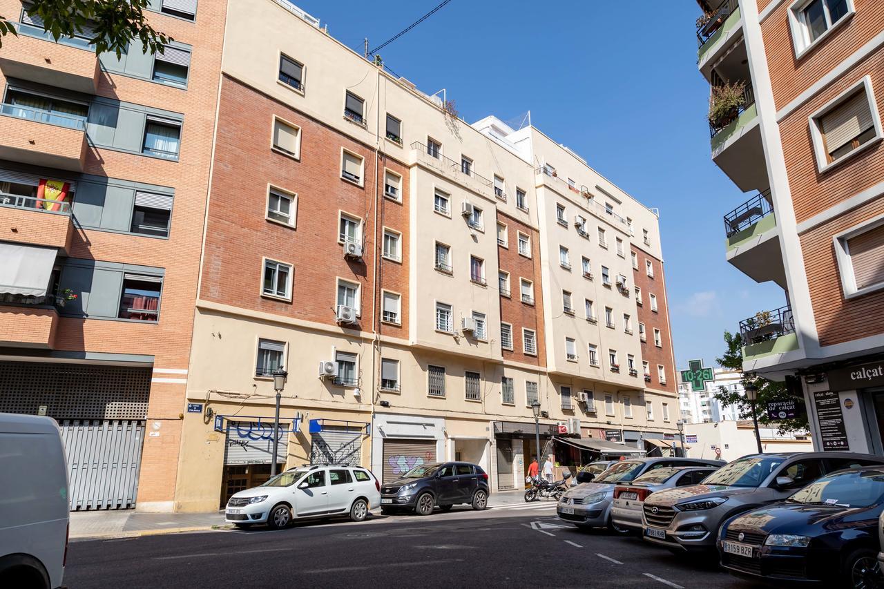 Travel Habitat Mestalla Valencia Kültér fotó